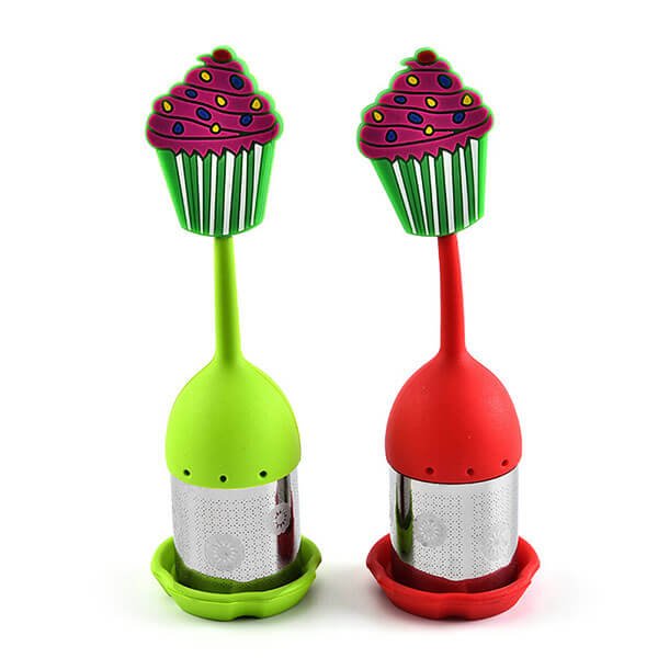 Cake shaped silicone tea infuser