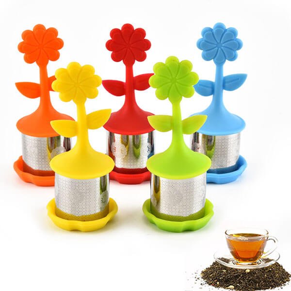 Flower shaped silicone tea infuser