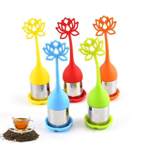 Lotus shaped silicone tea infuser