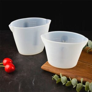 Silicone measuring cup